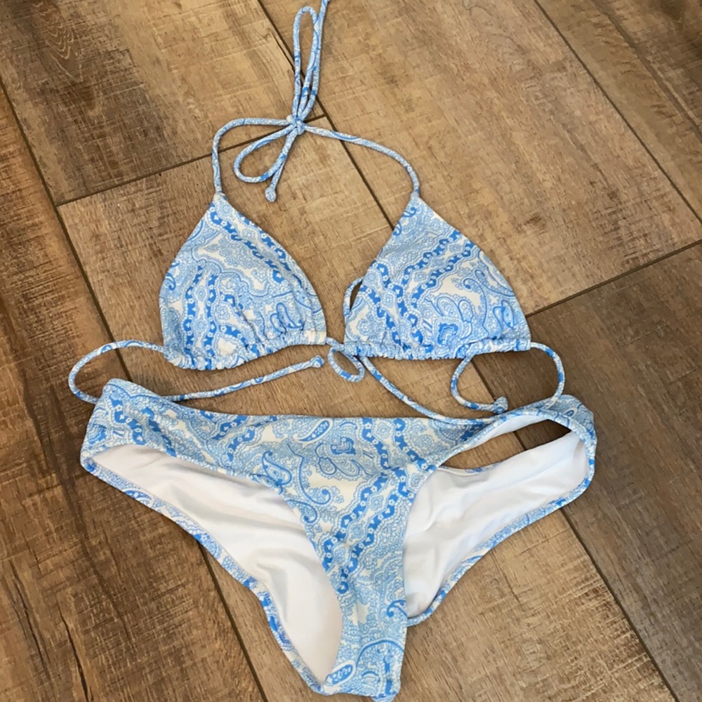 Victoria secret bikini with cheeky bottoms